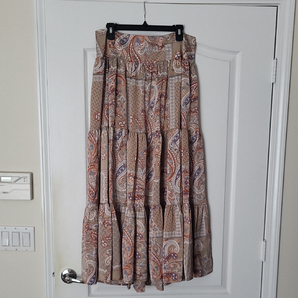 NATURAL LIFE Multicolor Paisley Maxi Skirt